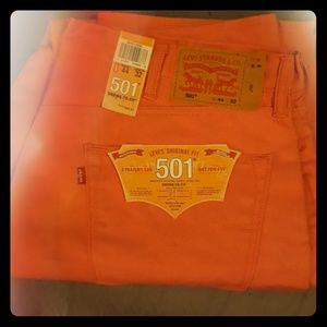 Levi's 501 shrink to fit in red